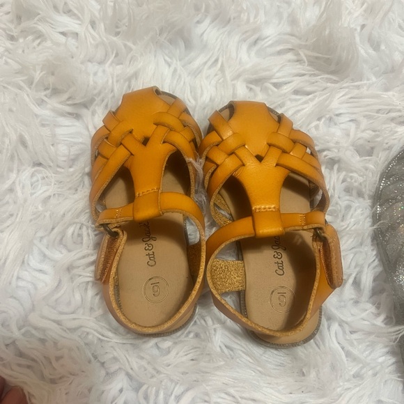 Kids Multi-Color Shoe Set - Picture 6 of 14